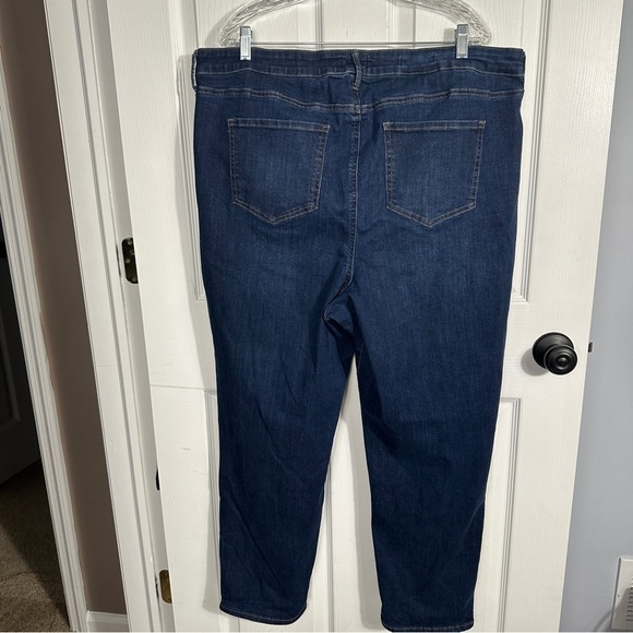 NYDJ size 18W, Margot Girlfriend cut, - Picture 9 of 9